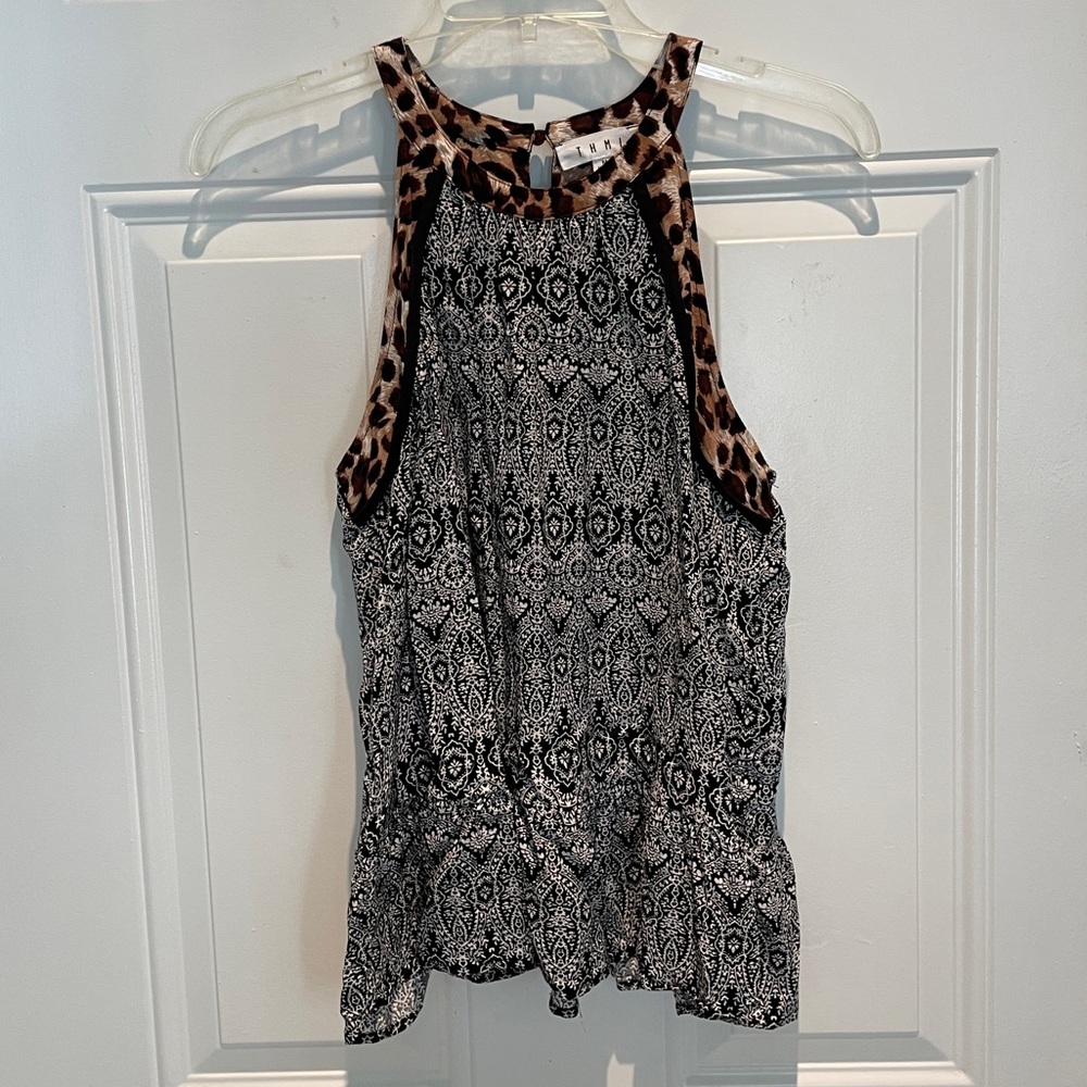 THML Animal Print Filigree High Neck Peplum Sleeveless Top Size Medium (Small)